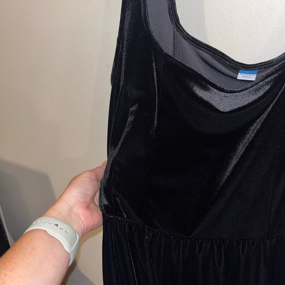 Dress - Picture 3 of 5